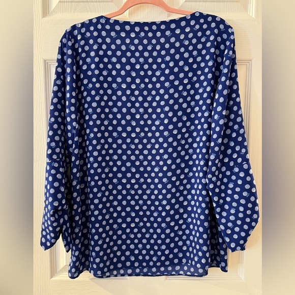 Lilly Pulitzer Blue and White Polka Dot Blouse - Picture 4 of 5